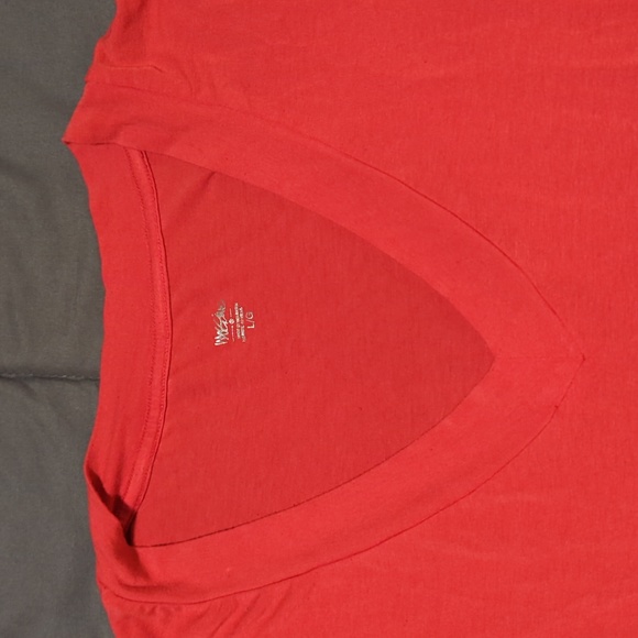 Amazing condition, cute top, super soft - Picture 3 of 4